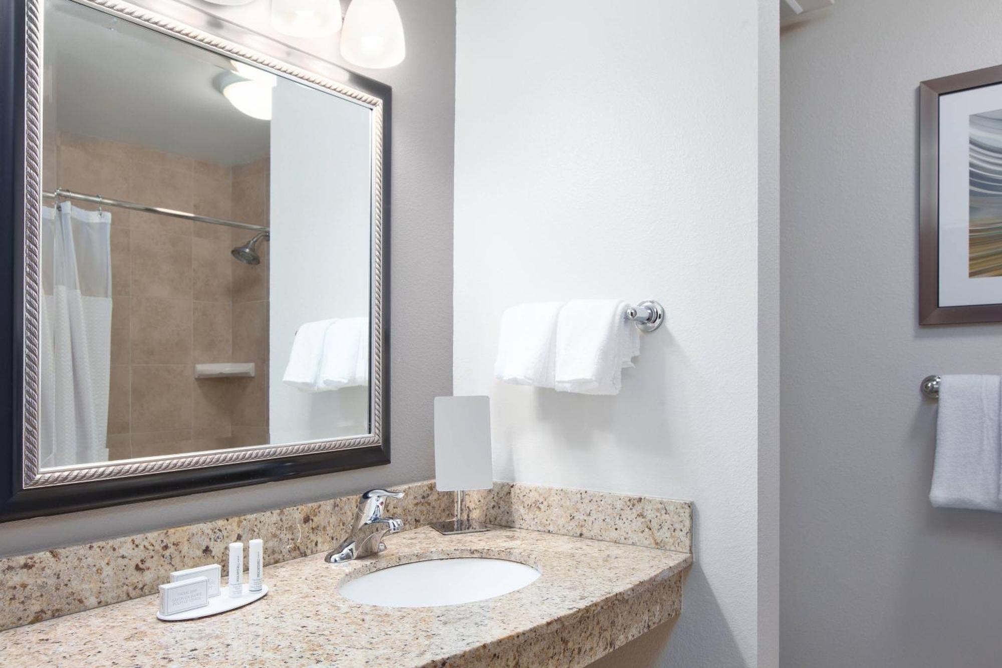 Hotel Courtyard By Marriott
