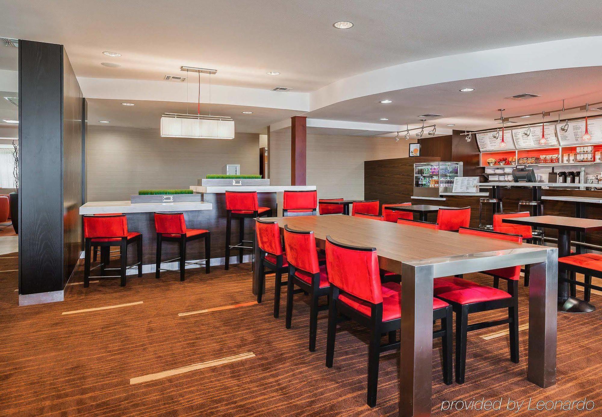 Courtyard By Marriott